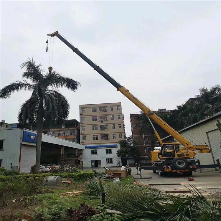 博爱12吨吊车出租一天的收费标准是什么