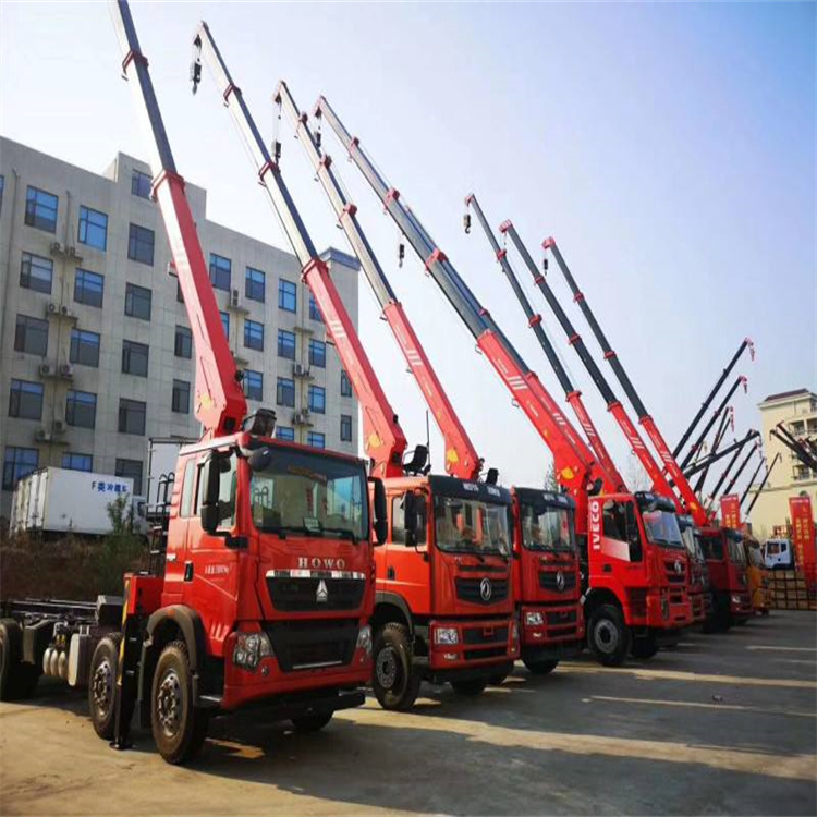 博爱租专业吊车电话