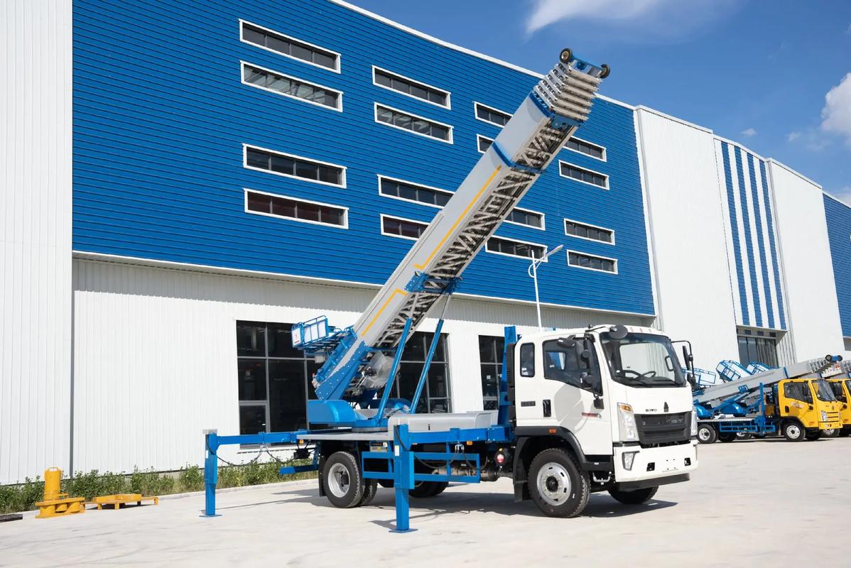 博爱小型云梯车上料车租赁多少钱