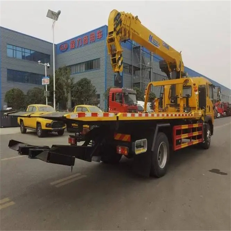 博爱附近小随车吊出租电话，轻松解决搬运烦恼