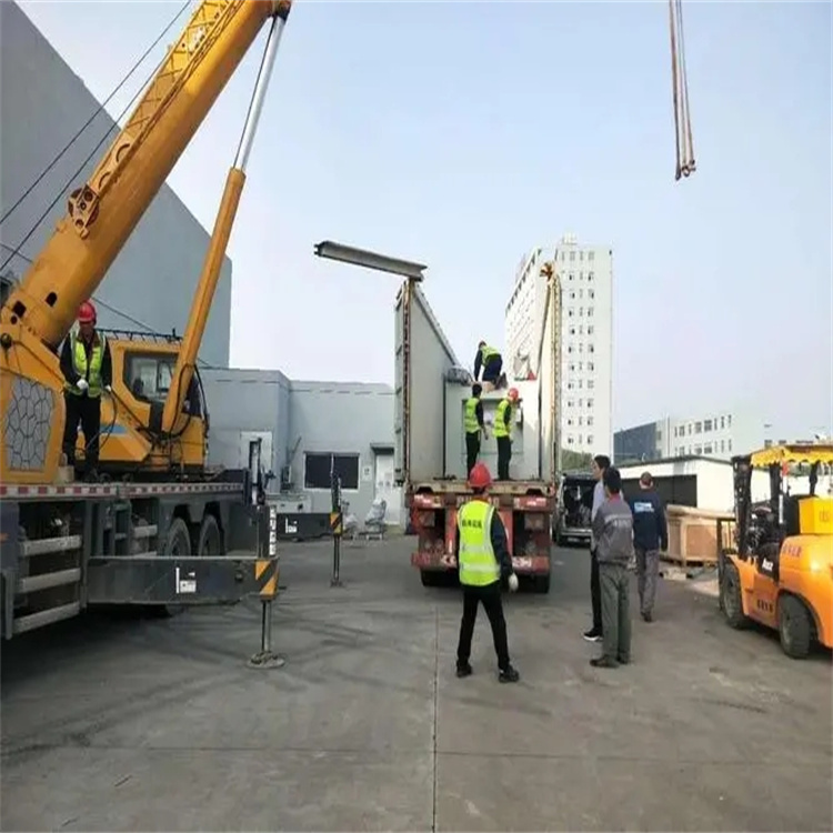 博爱如何找到附近的吊车救援服务